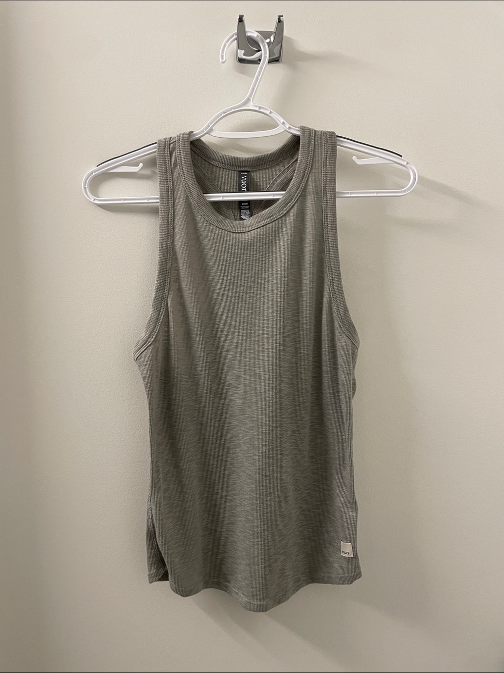 Vuori Sunrise High Neck Tank in Eucalyptus. Never worn!